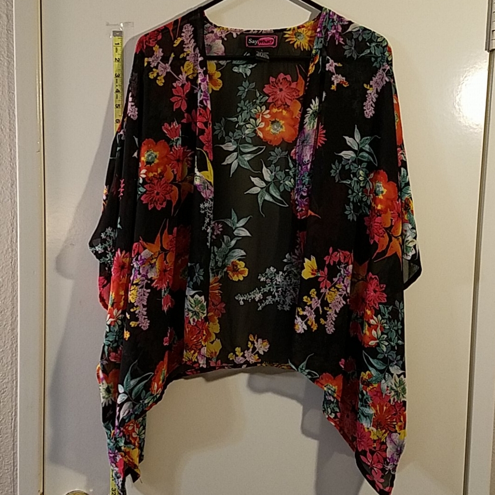 Say What floral kimono🌶